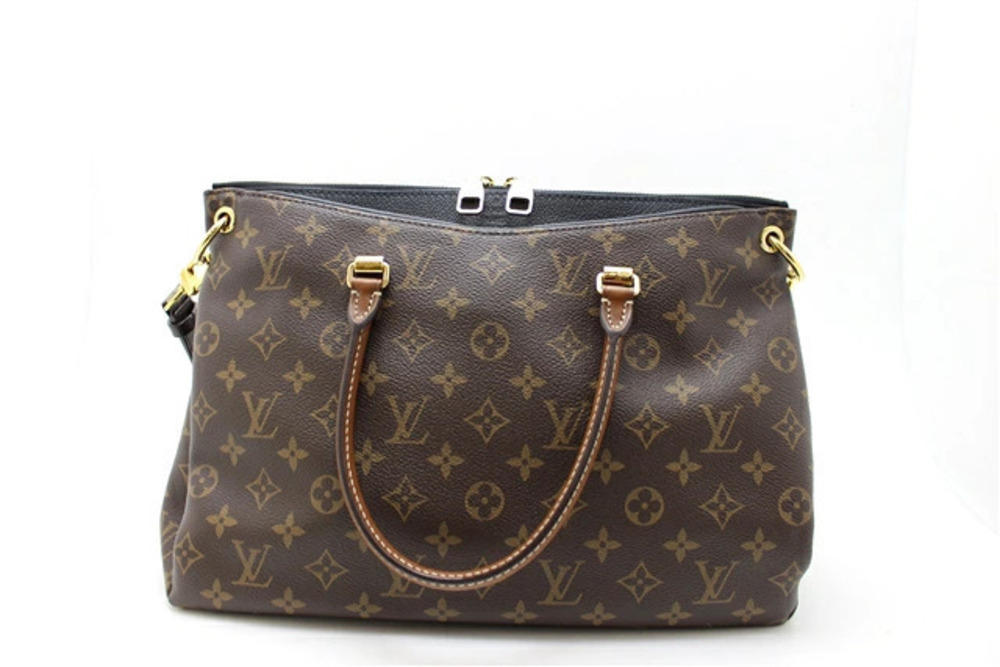 LOUIS VUITTON Monogram Pallas Bag